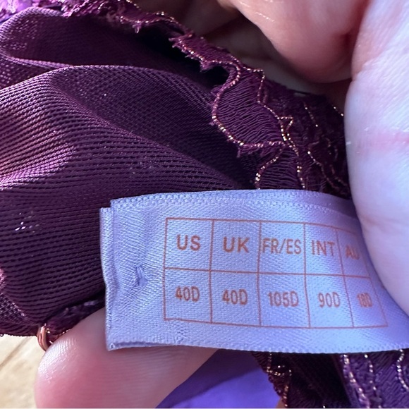 Savage X Fenty Lace Overlay Underwire Racerback Bra 40D New - Picture 6 of 8